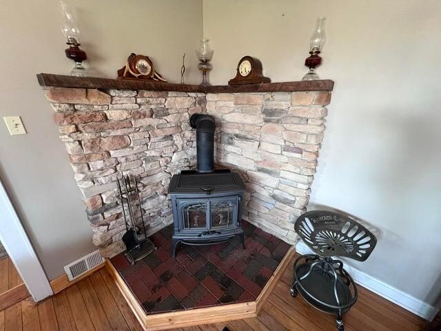 109 BARTLEY LN, Fulton, MO 65251