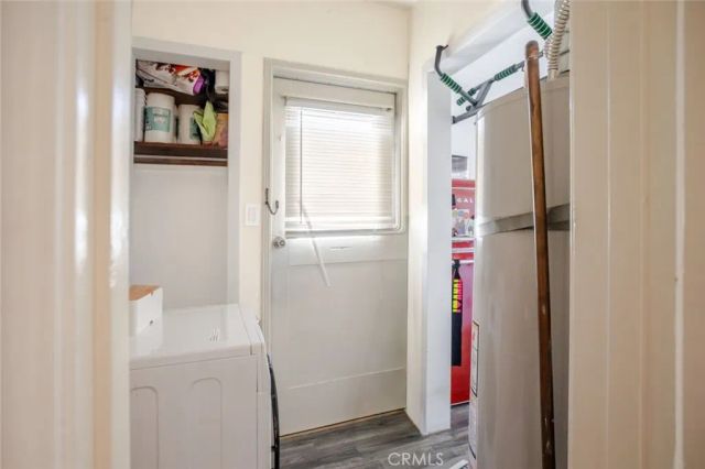 2010 N Los Robles Avenue, Pasadena, CA 91104