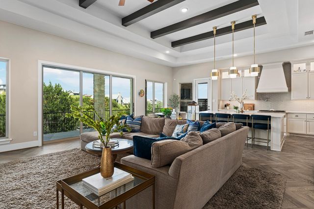 520 Woodside TER, Austin, TX 78738
