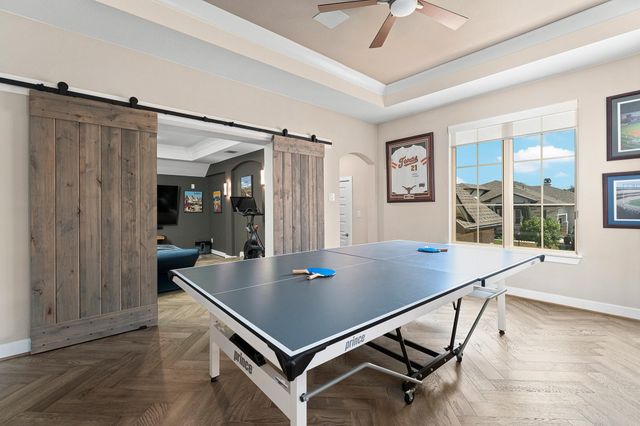 520 Woodside TER, Austin, TX 78738