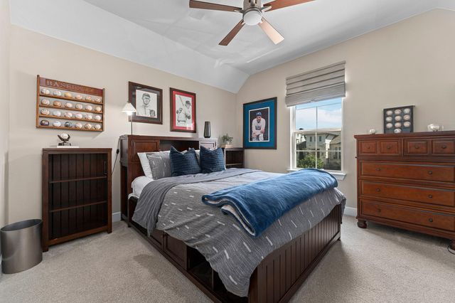 520 Woodside TER, Austin, TX 78738