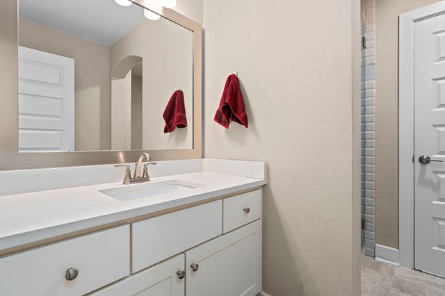 520 Woodside TER, Austin, TX 78738
