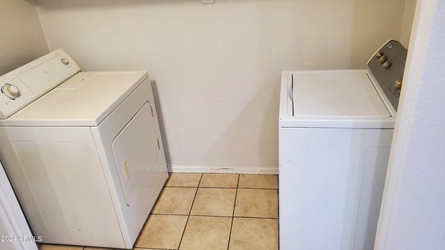 7801 N 44th Drive 1063, Glendale, AZ 85301