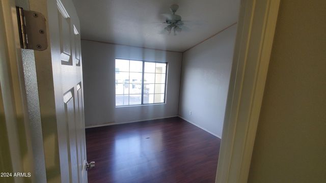 7801 N 44th Drive 1063, Glendale, AZ 85301