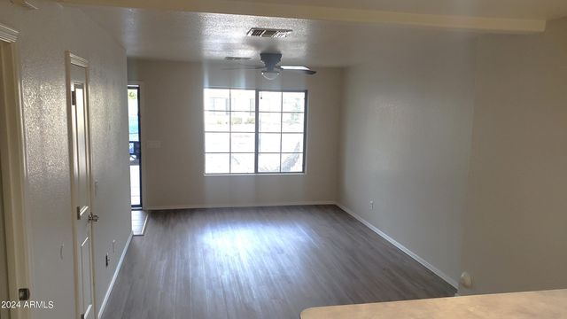 7801 N 44th Drive 1063, Glendale, AZ 85301