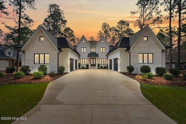 16 Masters Ridge, Southern Pines, NC 28387