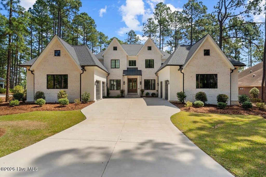 16 Masters Ridge, Southern Pines, NC 28387