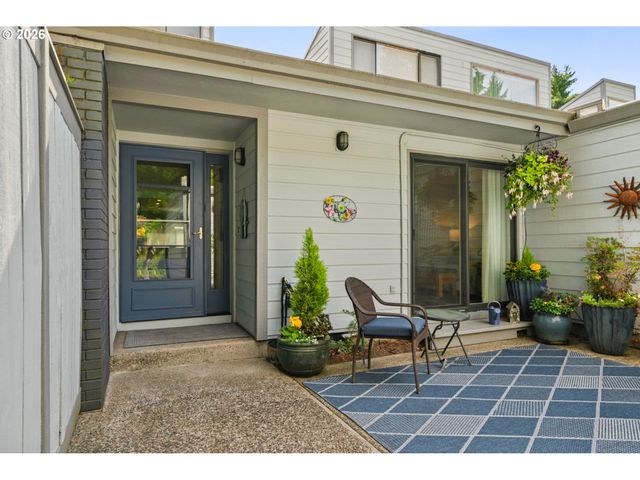 1200 Ne TERRITORIAL Rd 12, Canby, OR 97013