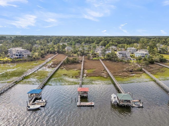 1716 Bowline Drive, Mount Pleasant, SC 29466