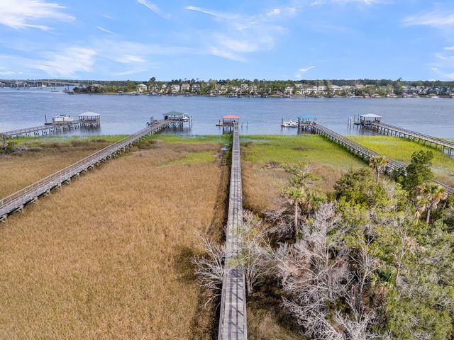 1716 Bowline Drive, Mount Pleasant, SC 29466