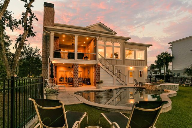 1716 Bowline Drive, Mount Pleasant, SC 29466