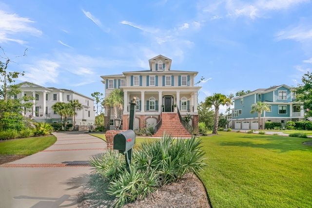 1716 Bowline Drive, Mount Pleasant, SC 29466