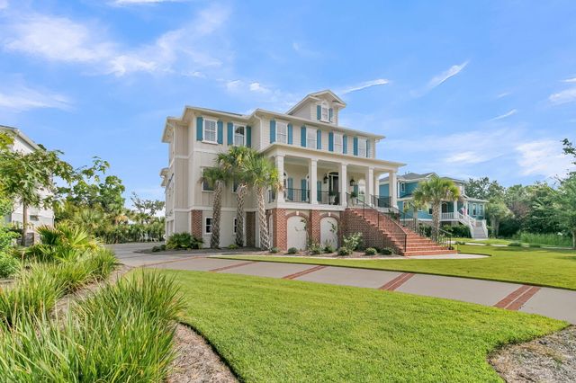 1716 Bowline Drive, Mount Pleasant, SC 29466
