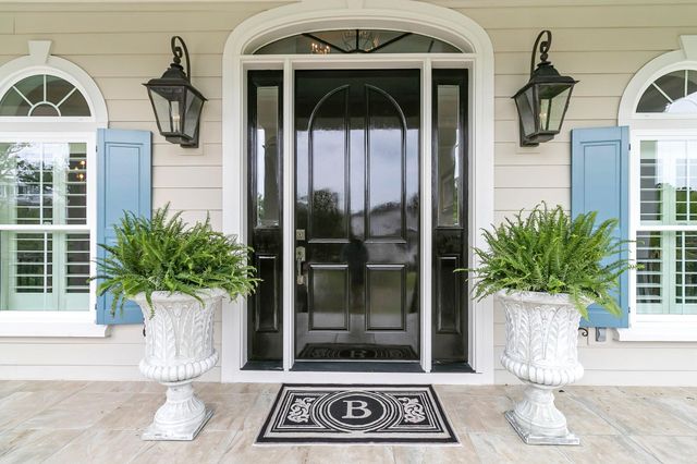 1716 Bowline Drive, Mount Pleasant, SC 29466