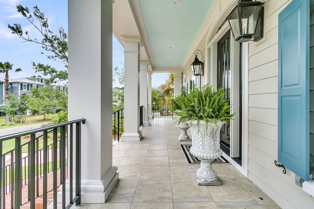 1716 Bowline Drive, Mount Pleasant, SC 29466