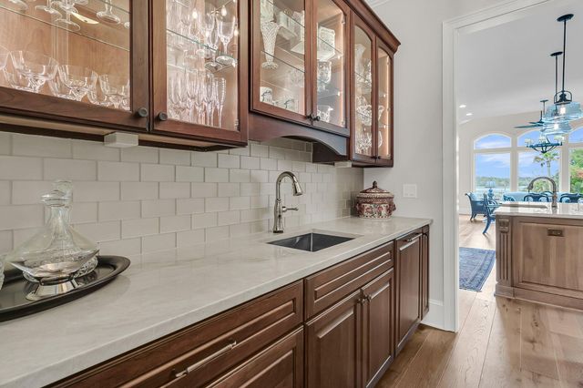 1716 Bowline Drive, Mount Pleasant, SC 29466