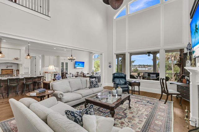 1716 Bowline Drive, Mount Pleasant, SC 29466