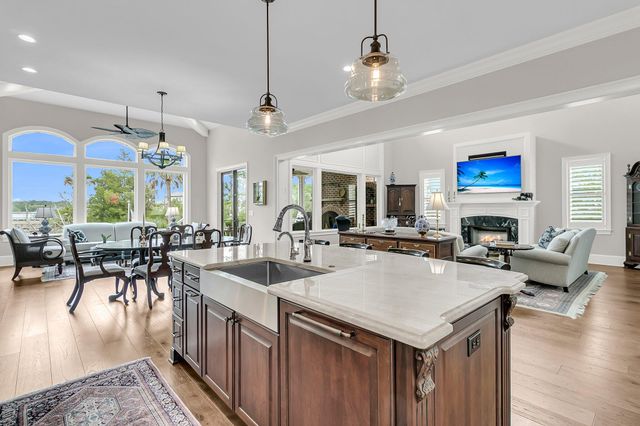 1716 Bowline Drive, Mount Pleasant, SC 29466
