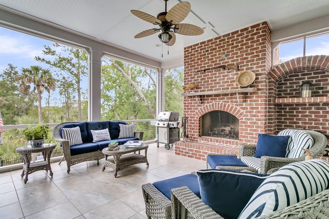 1716 Bowline Drive, Mount Pleasant, SC 29466