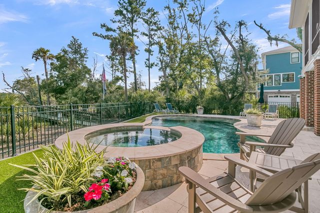 1716 Bowline Drive, Mount Pleasant, SC 29466
