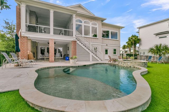 1716 Bowline Drive, Mount Pleasant, SC 29466