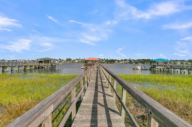 1716 Bowline Drive, Mount Pleasant, SC 29466