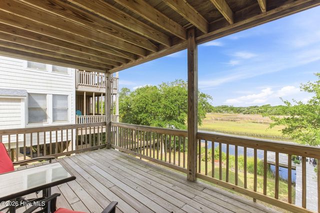 105 A Bay Drive, Holly Ridge, NC 28445