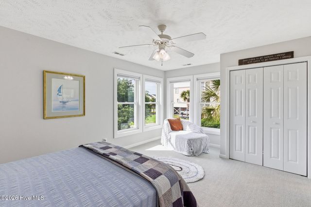 105 A Bay Drive, Holly Ridge, NC 28445