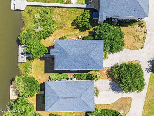 105 A Bay Drive, Holly Ridge, NC 28445