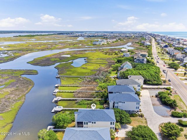105 A Bay Drive, Holly Ridge, NC 28445