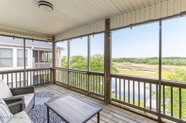105 A Bay Drive, Holly Ridge, NC 28445