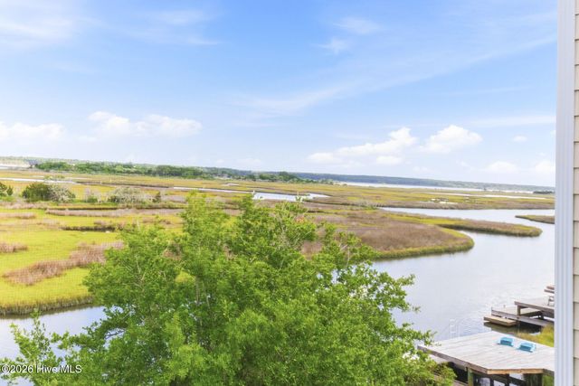 105 A Bay Drive, Holly Ridge, NC 28445