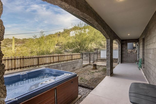 19800 E ST JOSEPHS Road, Black Canyon City, AZ 85324