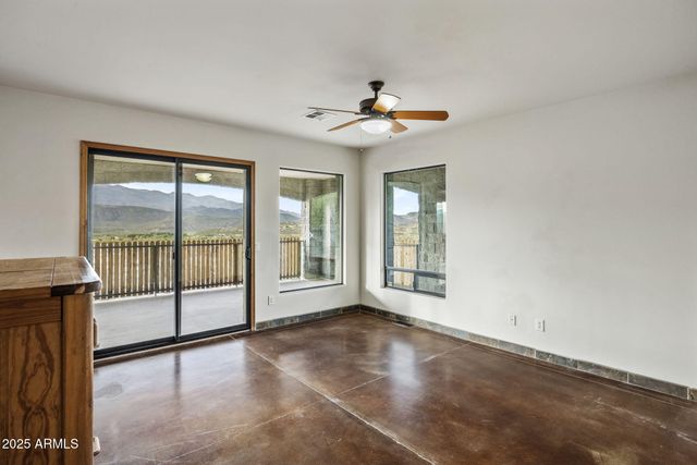 19800 E ST JOSEPHS Road, Black Canyon City, AZ 85324