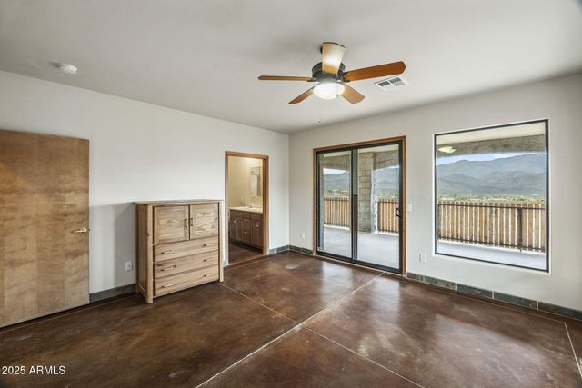 19800 E ST JOSEPHS Road, Black Canyon City, AZ 85324