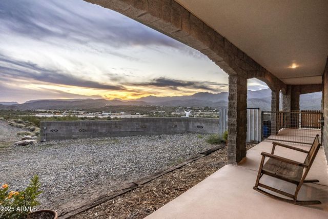 19800 E ST JOSEPHS Road, Black Canyon City, AZ 85324