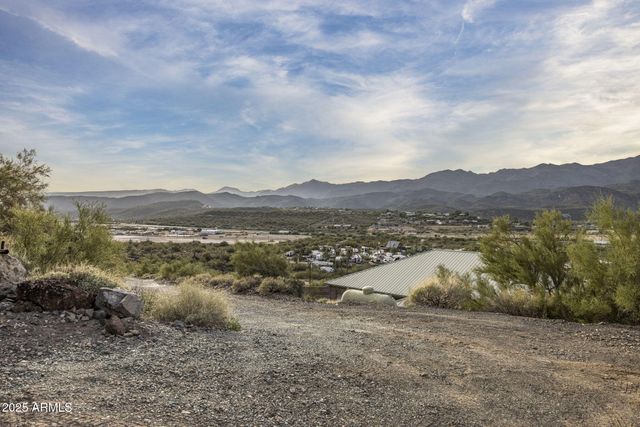 19800 E ST JOSEPHS Road, Black Canyon City, AZ 85324