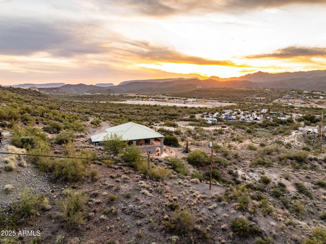 19800 E ST JOSEPHS Road, Black Canyon City, AZ 85324