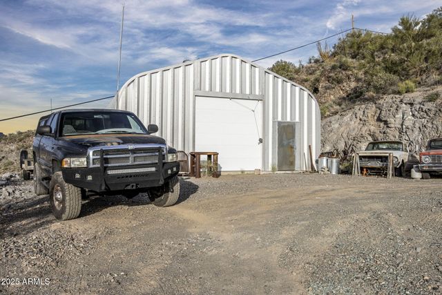 19800 E ST JOSEPHS Road, Black Canyon City, AZ 85324