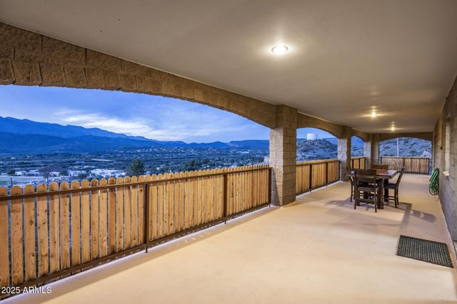 19800 E ST JOSEPHS Road, Black Canyon City, AZ 85324