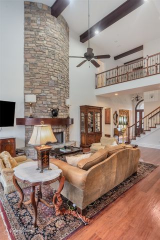 10910 Belle Cour Way, Shreveport, LA 71106