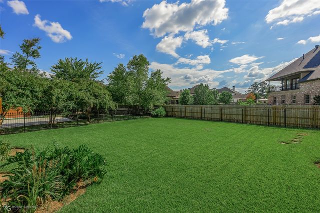 10910 Belle Cour Way, Shreveport, LA 71106