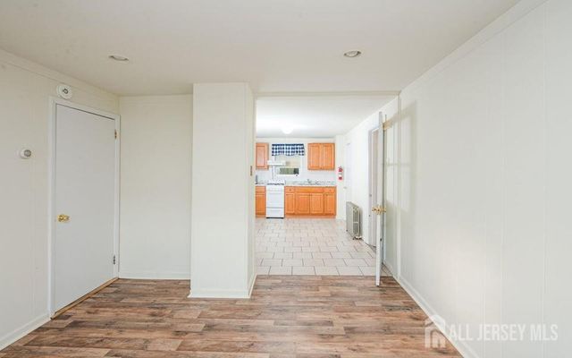 215 S Pine Avenue 2, South Amboy, NJ 08879