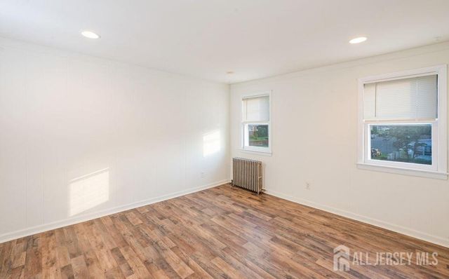 215 S Pine Avenue 2, South Amboy, NJ 08879