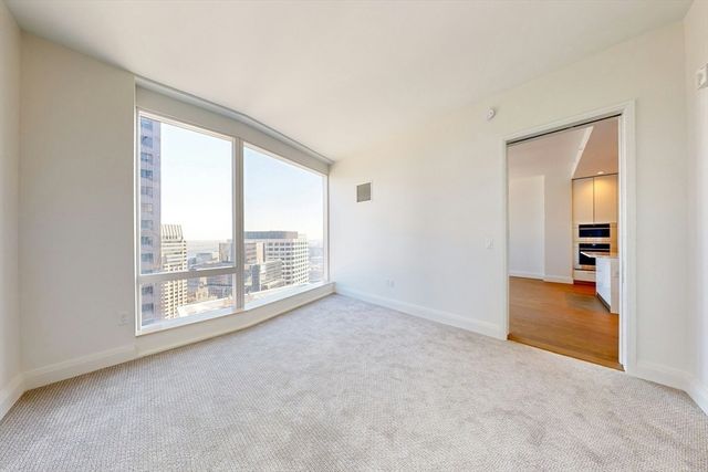 240 Devonshire Street 4011, Boston, MA 02110