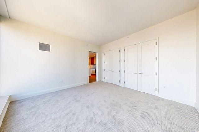 240 Devonshire Street 4011, Boston, MA 02110