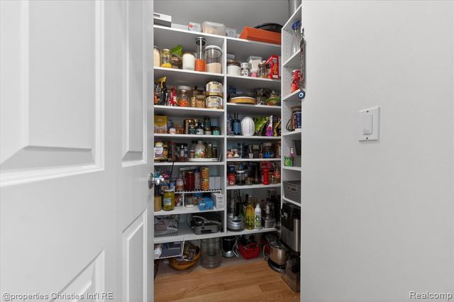 15639 Merion Court, Northville, MI 48168