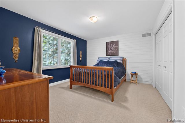 15639 Merion Court, Northville, MI 48168