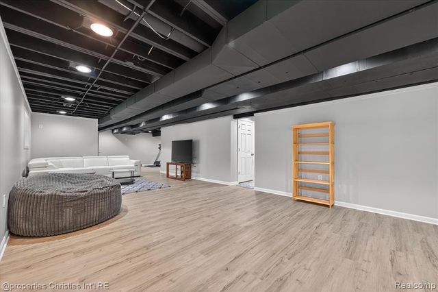 15639 Merion Court, Northville, MI 48168