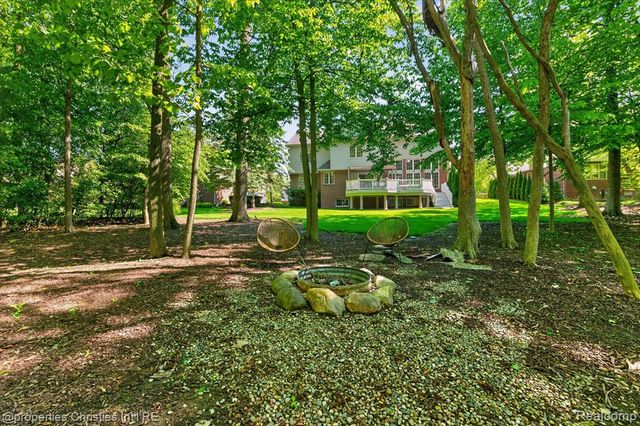 15639 Merion Court, Northville, MI 48168